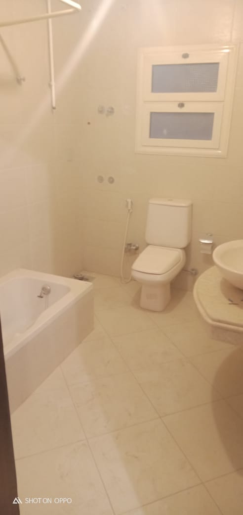  بيع عقارات ومبانى