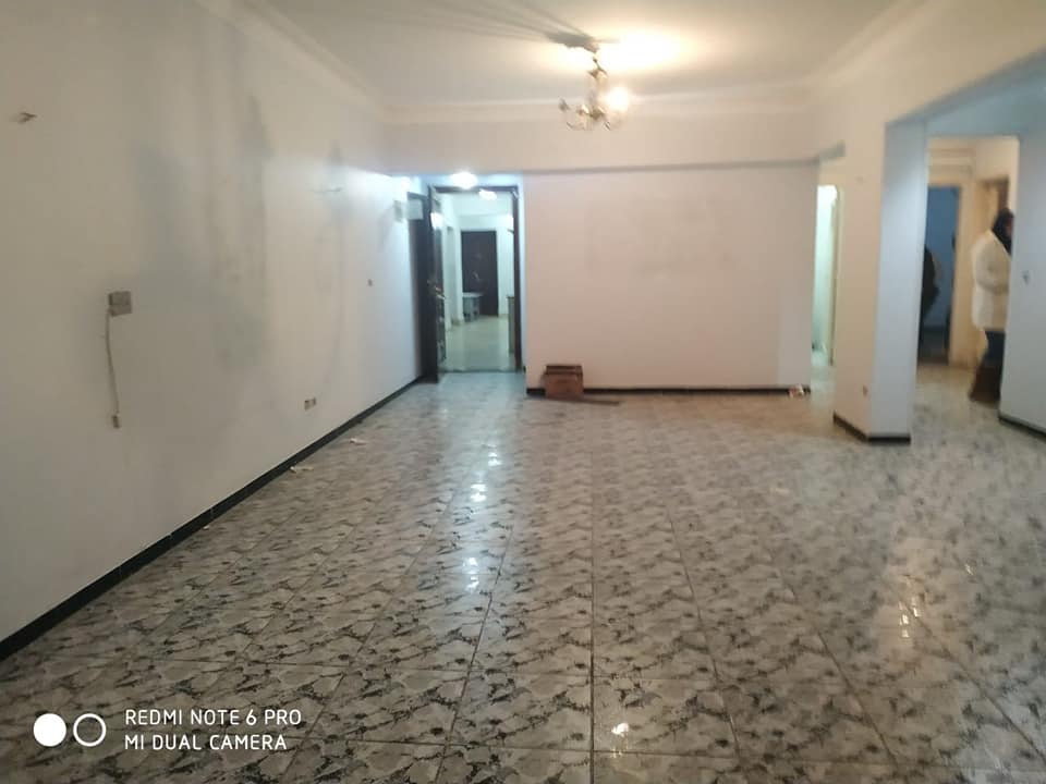  بيع عقارات ومبانى