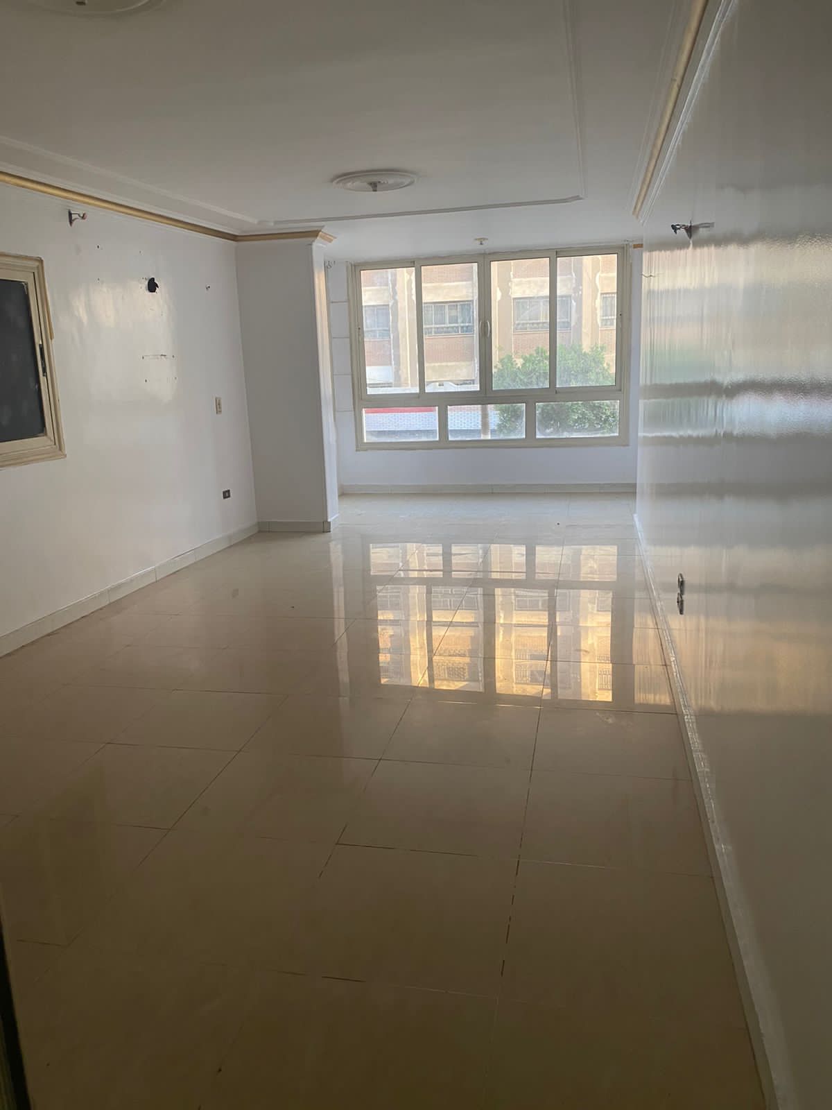  بيع عقارات ومبانى