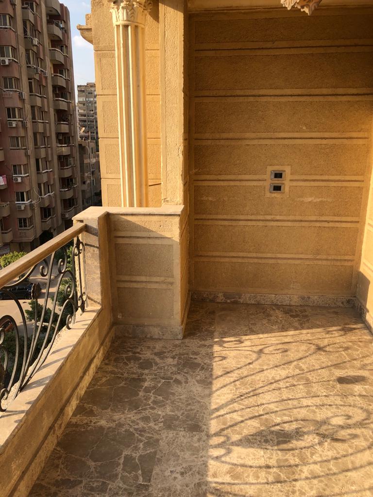 بيع عقارات ومبانى