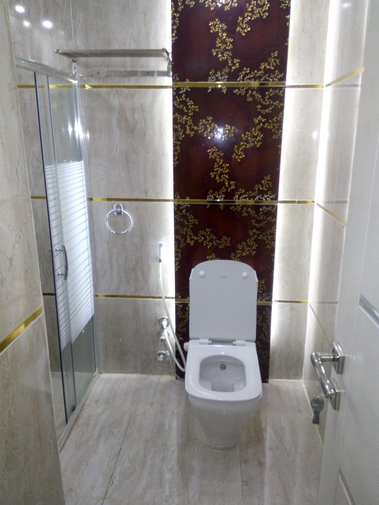  بيع عقارات ومبانى