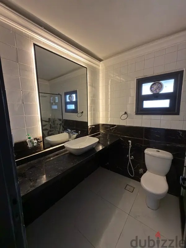 بيع عقارات ومبانى