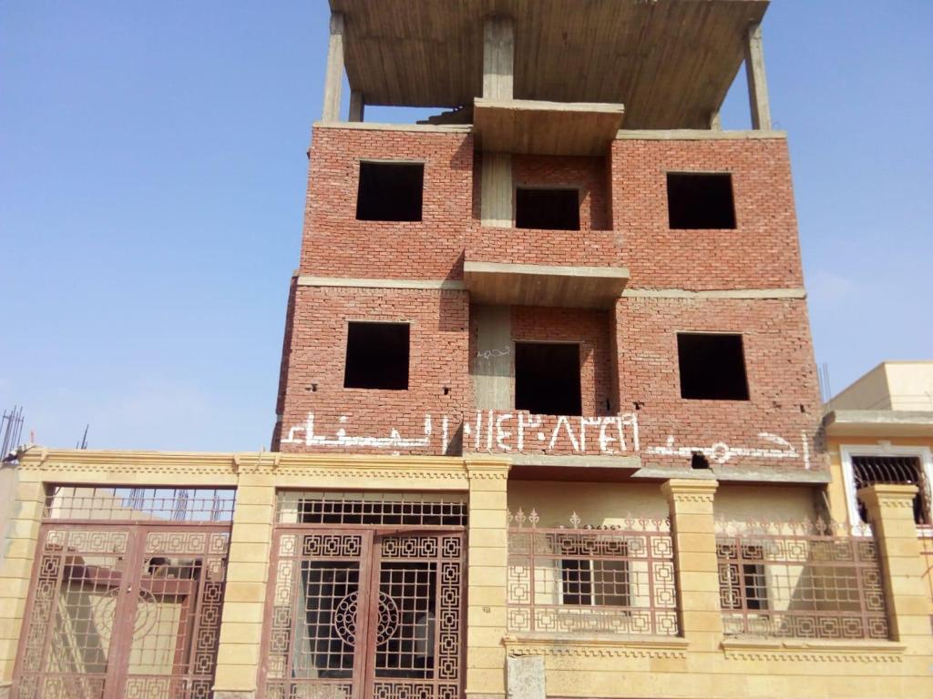  بيع عقارات ومبانى