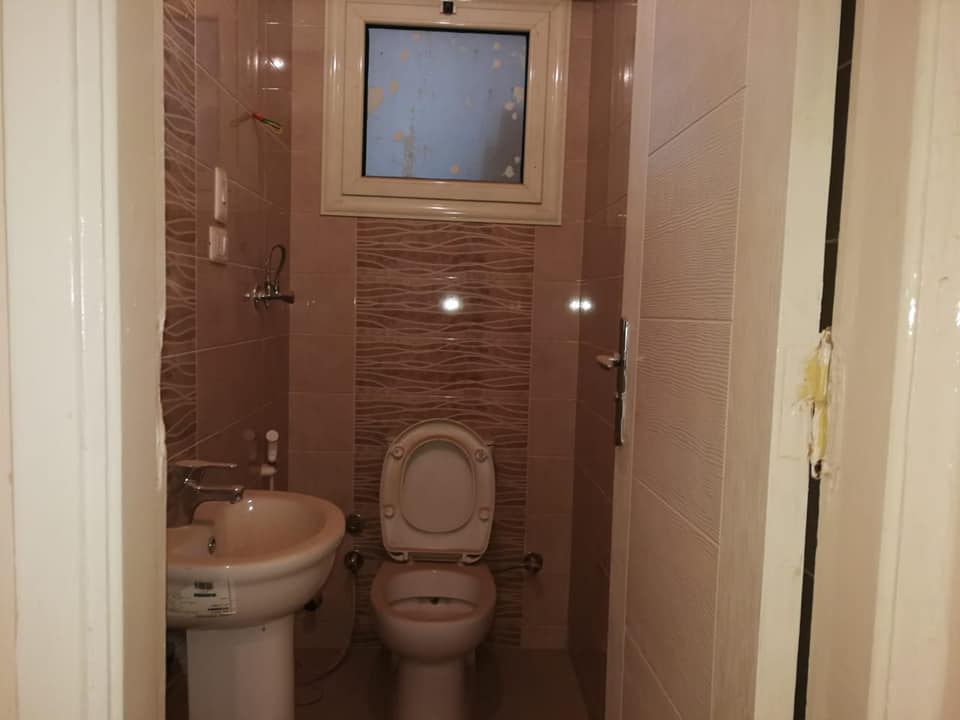  بيع عقارات ومبانى