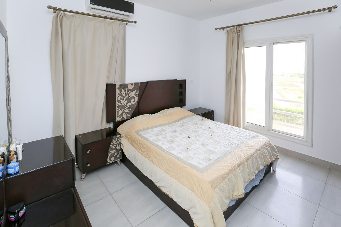  بيع عقارات ومبانى