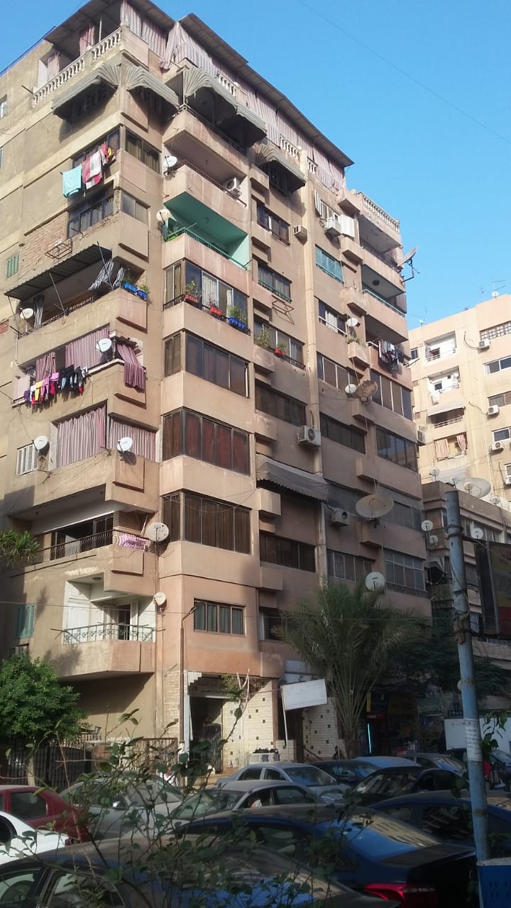  بيع عقارات ومبانى