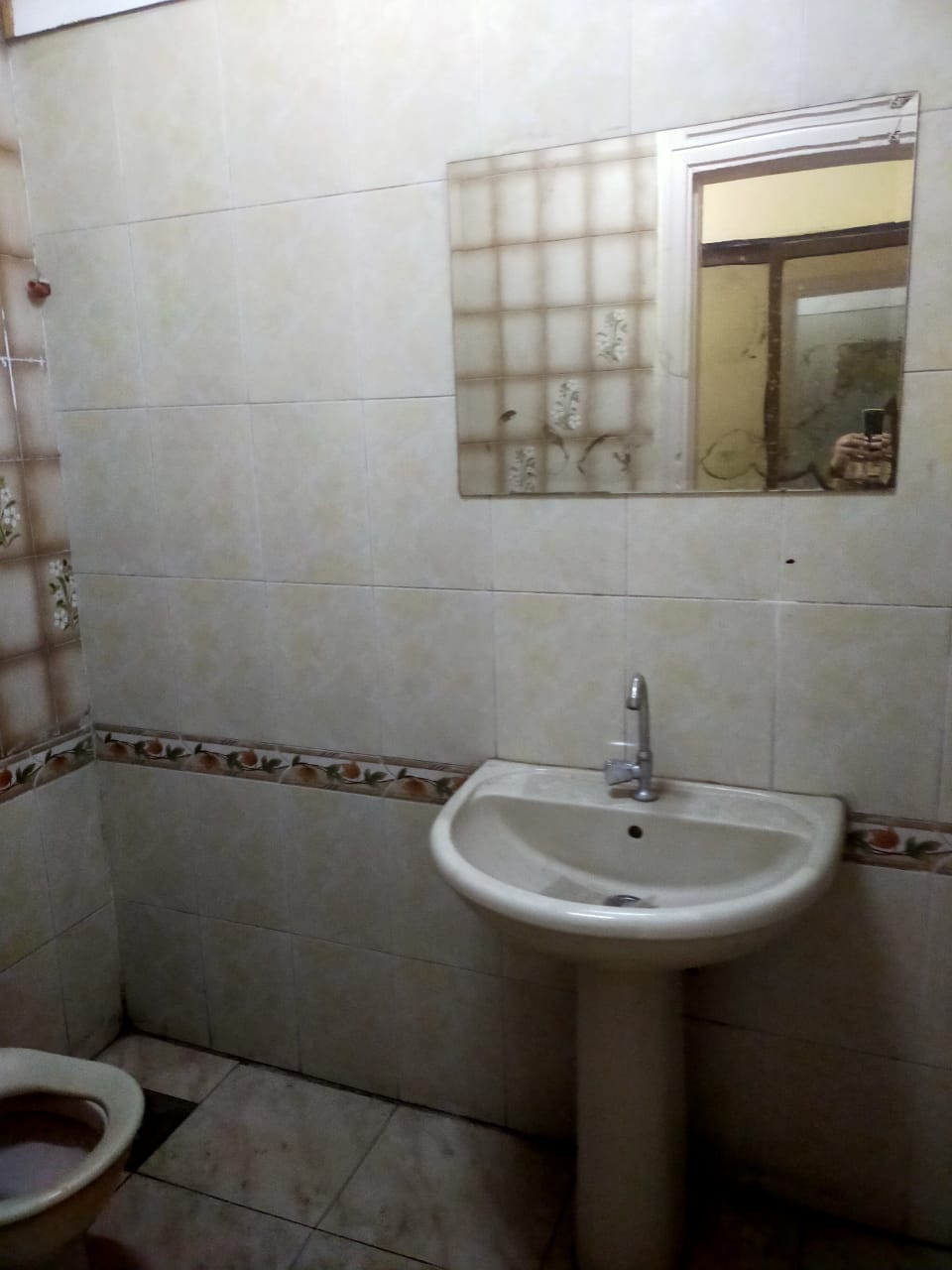  بيع عقارات ومبانى