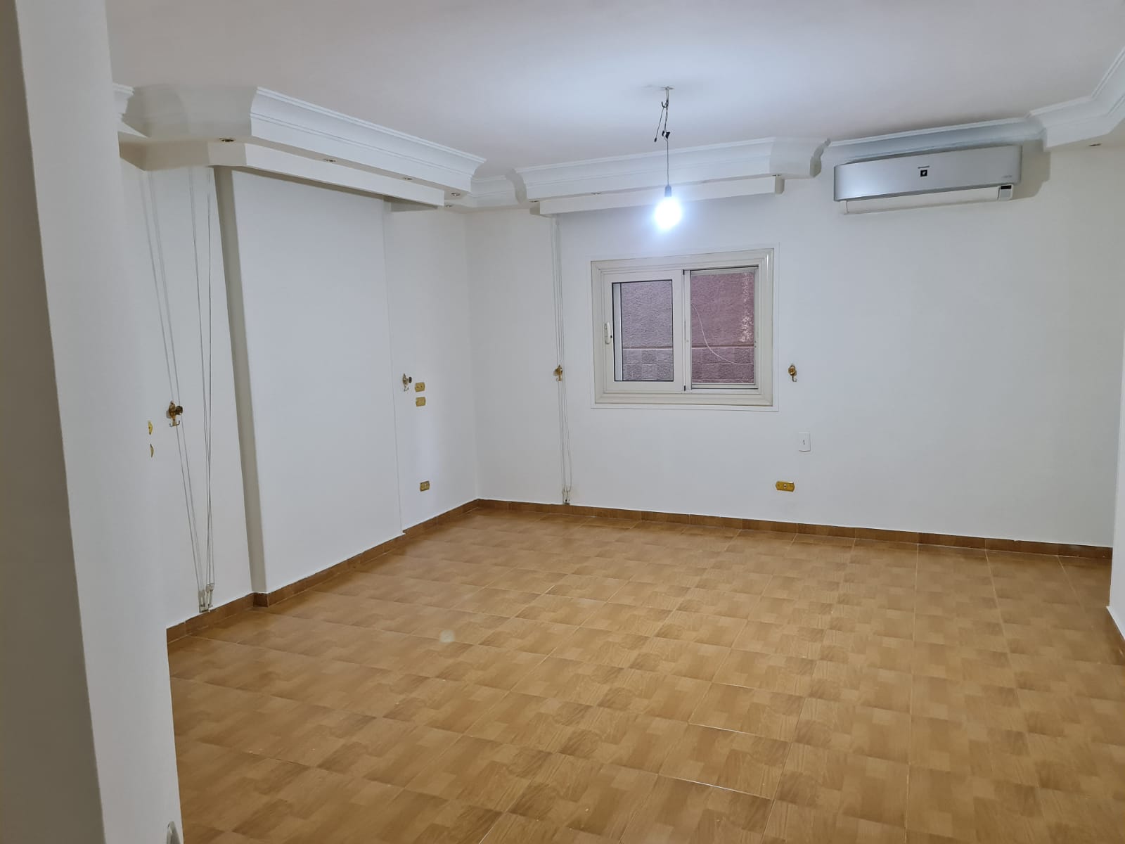  بيع عقارات ومبانى