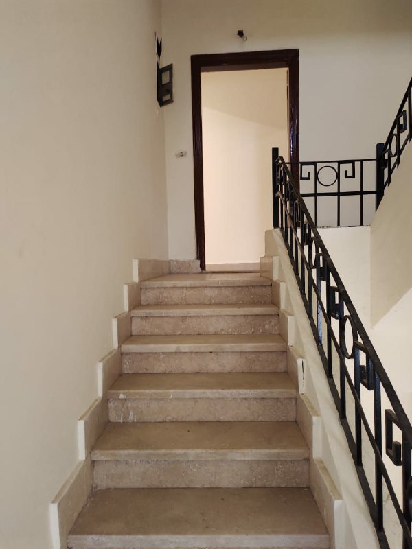  بيع عقارات ومبانى