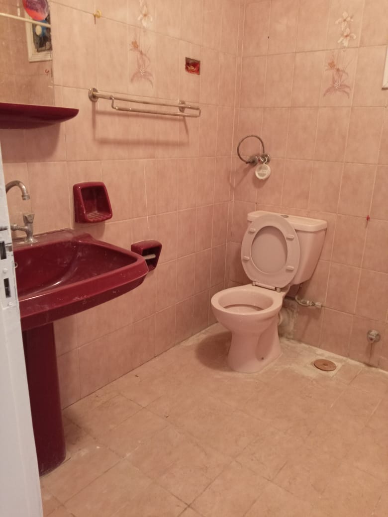  بيع عقارات ومبانى