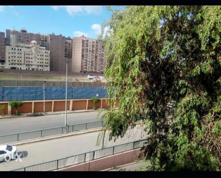  بيع عقارات ومبانى