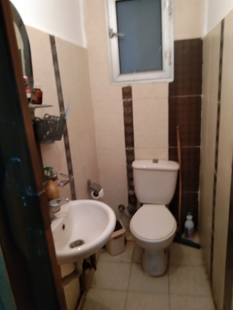  بيع عقارات ومبانى