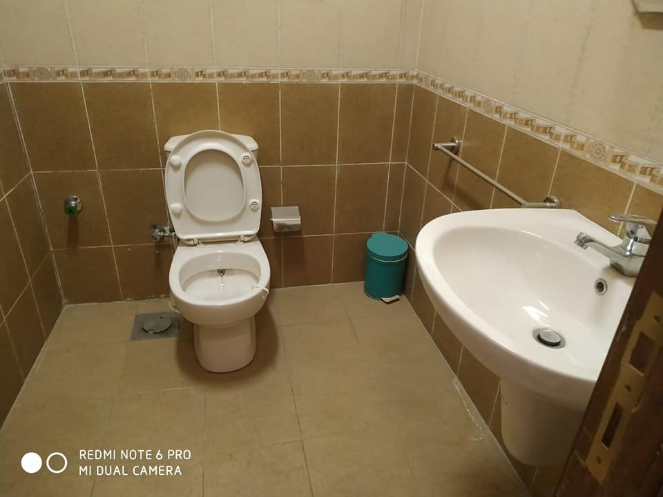  بيع عقارات ومبانى