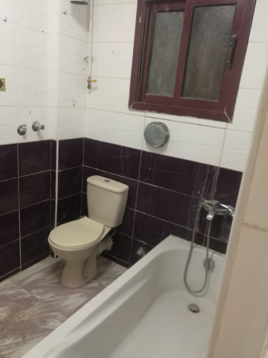  بيع عقارات ومبانى