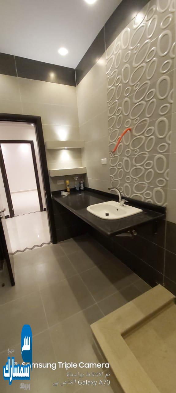  بيع عقارات ومبانى