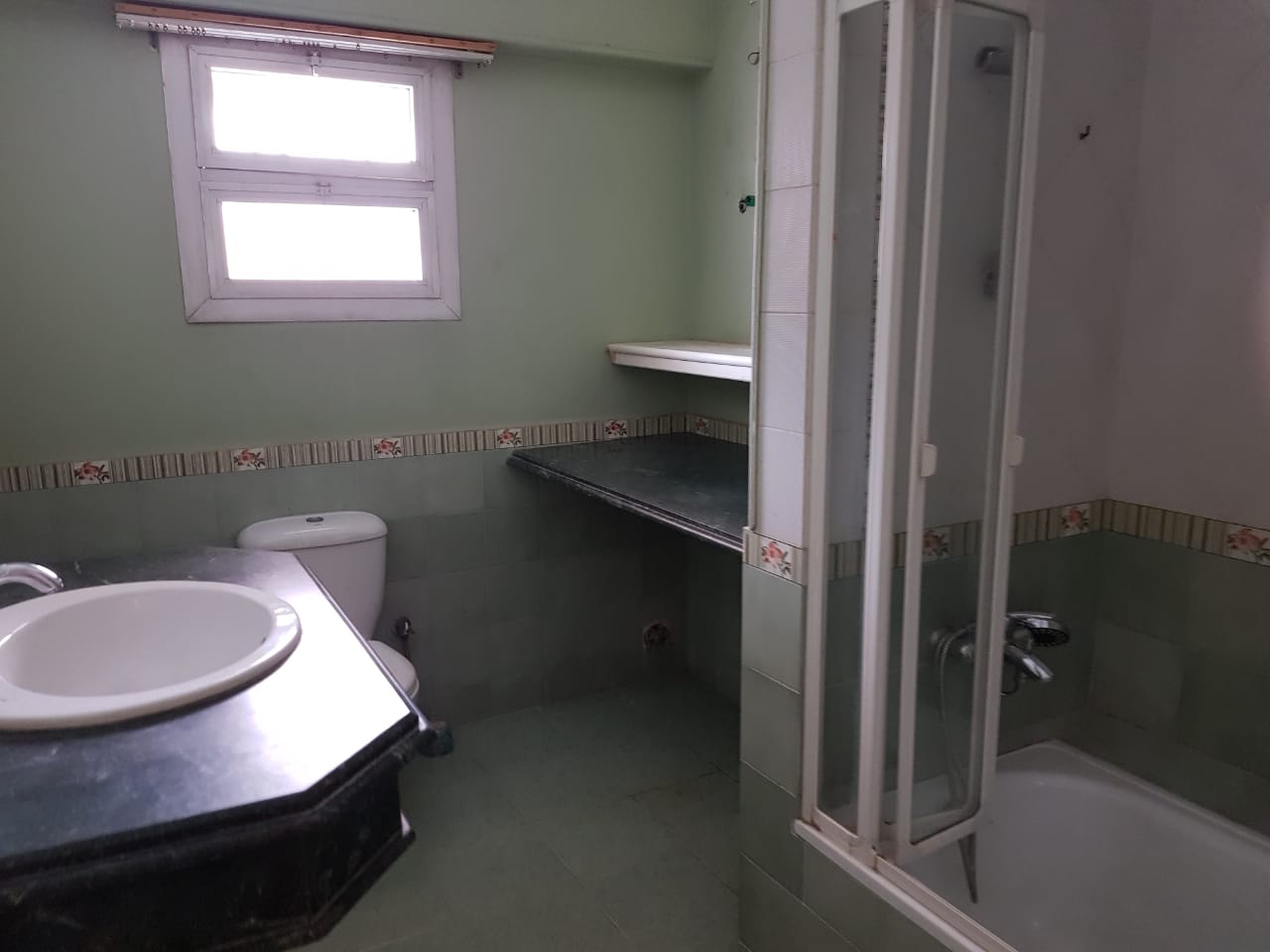  بيع عقارات ومبانى