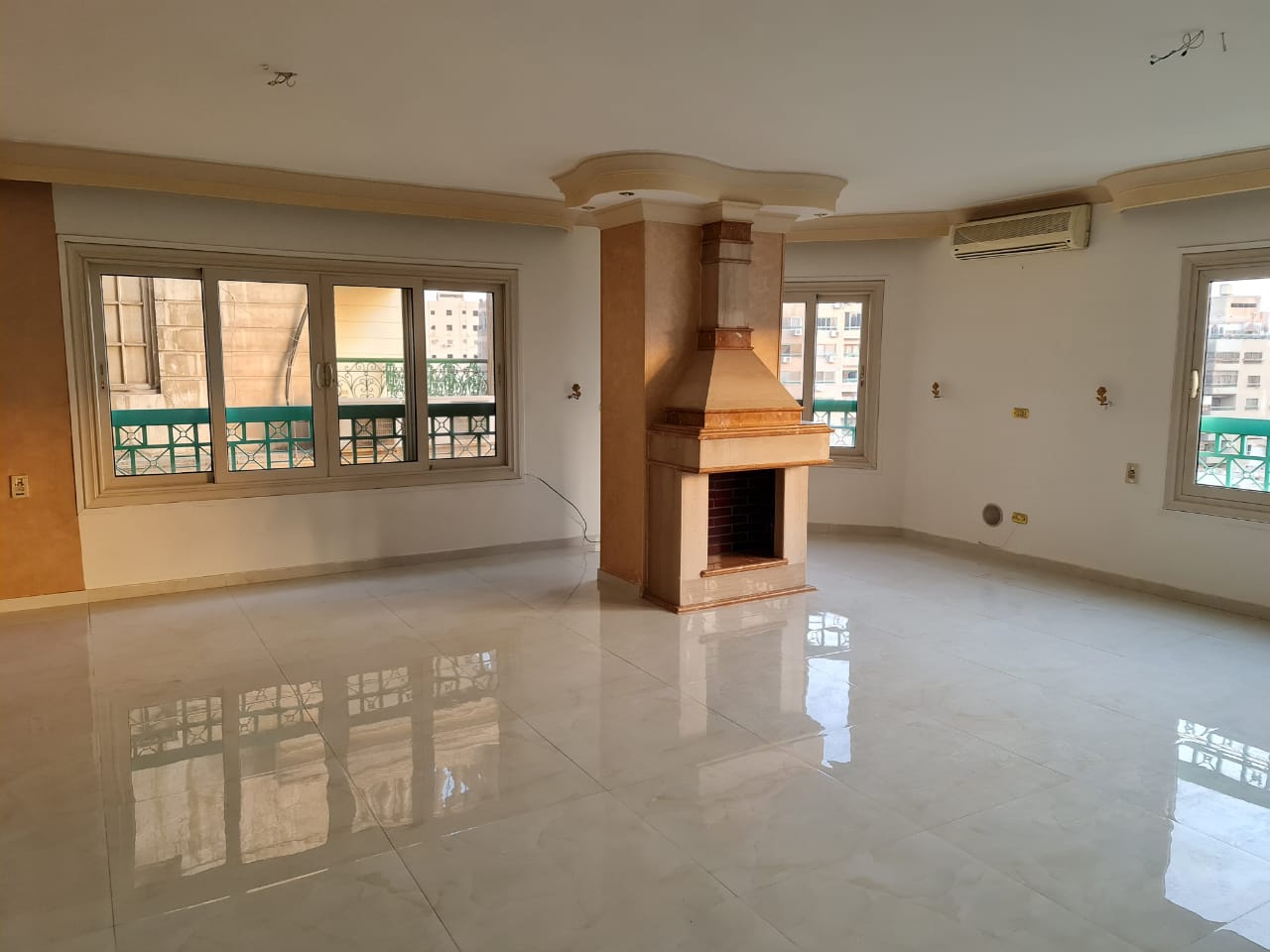  بيع عقارات ومبانى