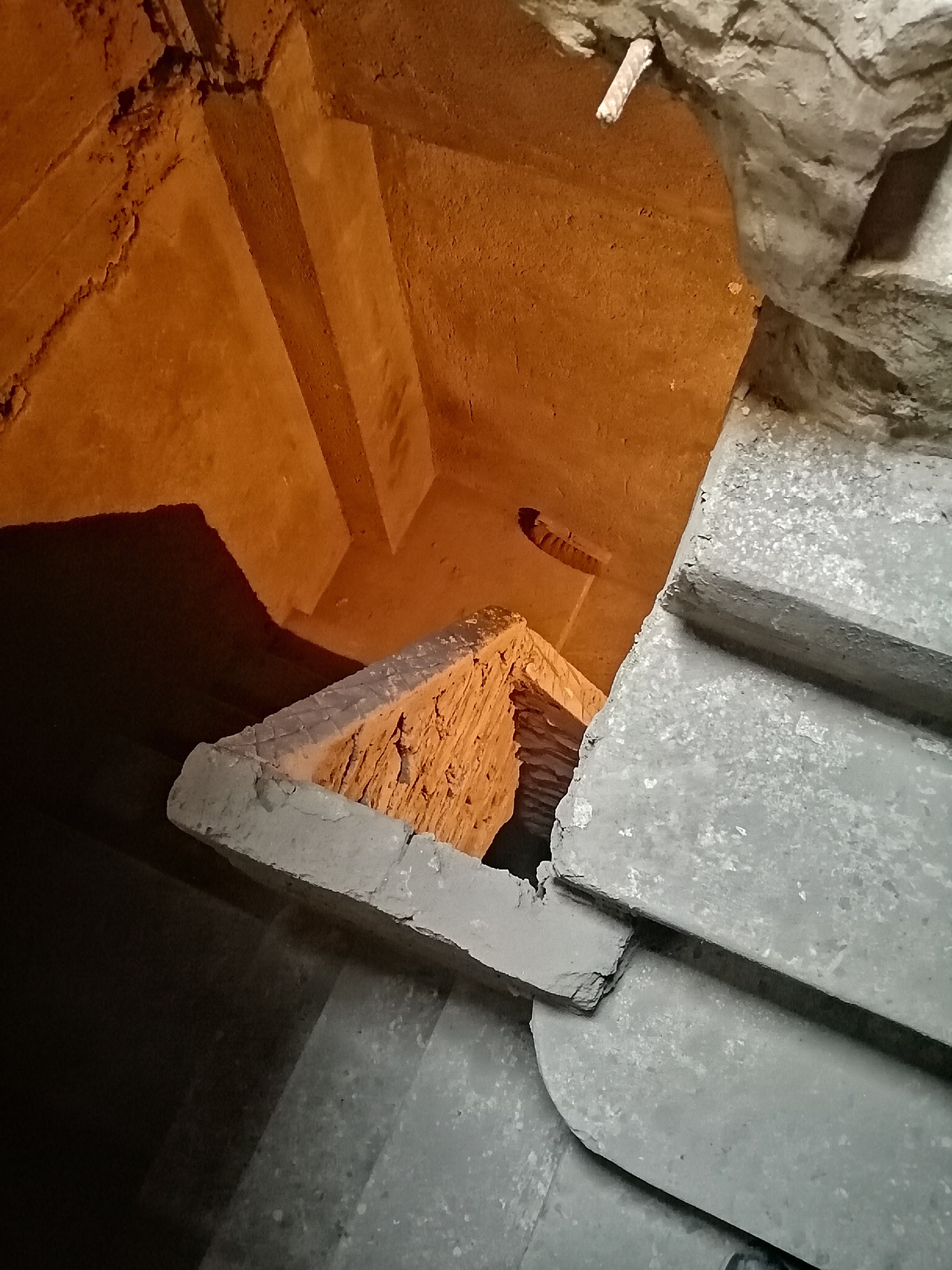  بيع عقارات ومبانى