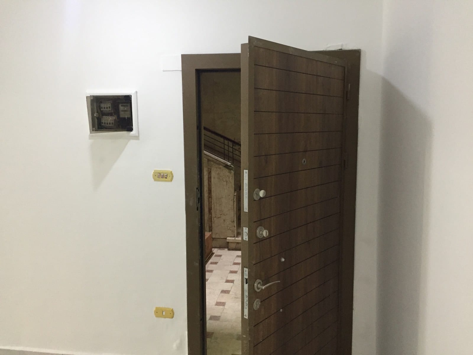  بيع عقارات ومبانى