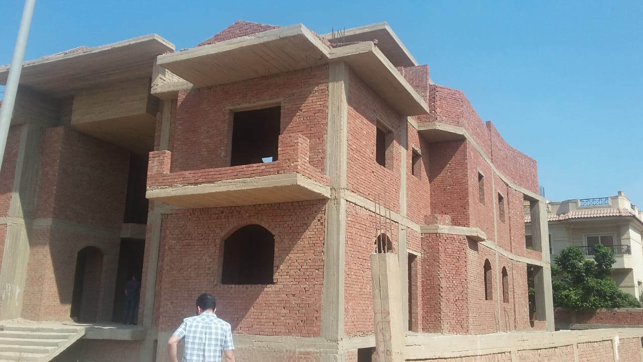  بيع عقارات ومبانى