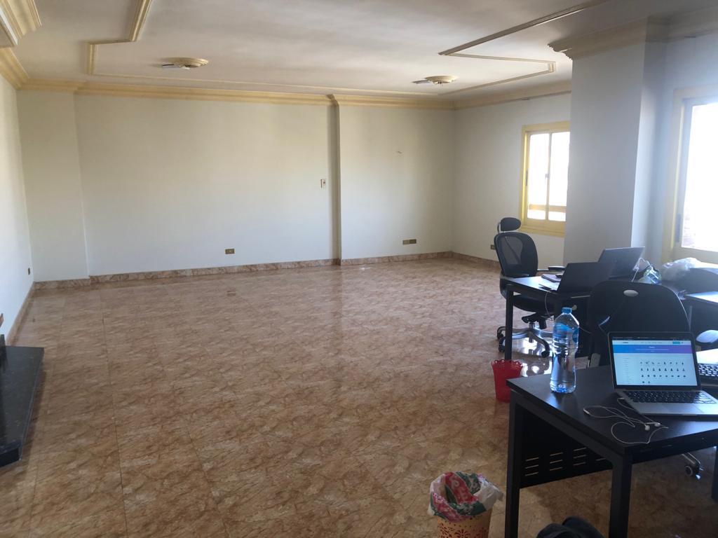  بيع عقارات ومبانى