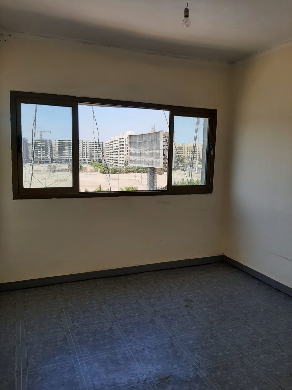  بيع عقارات ومبانى