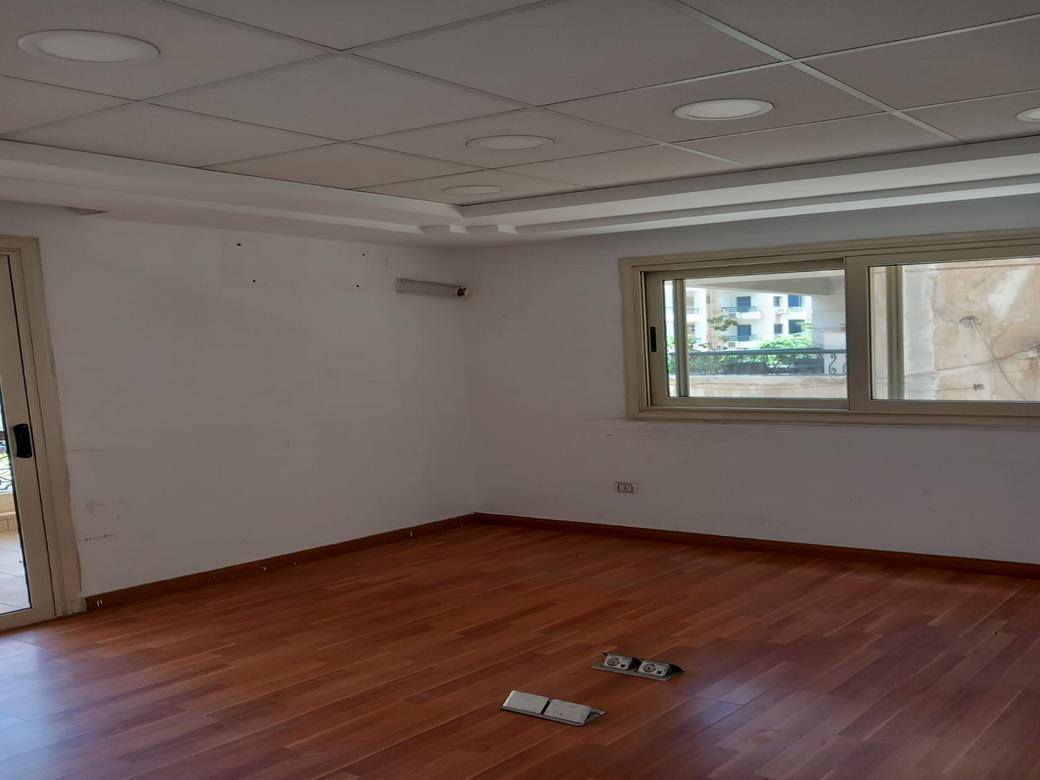  بيع عقارات ومبانى