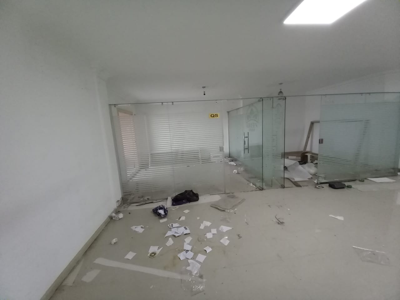  بيع عقارات ومبانى