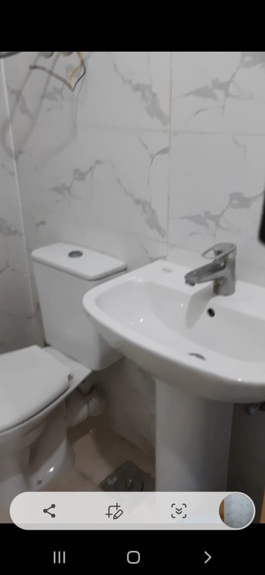  بيع عقارات ومبانى